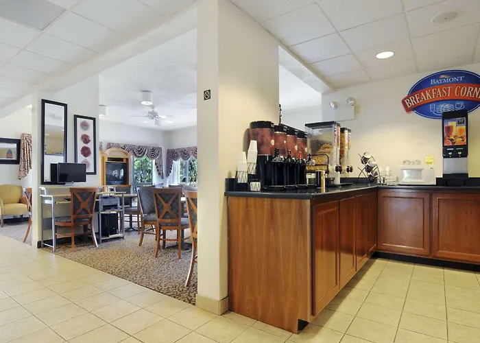 Baymont By Wyndham Tallahassee