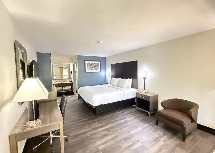 Baymont By Wyndham Hotel 3*