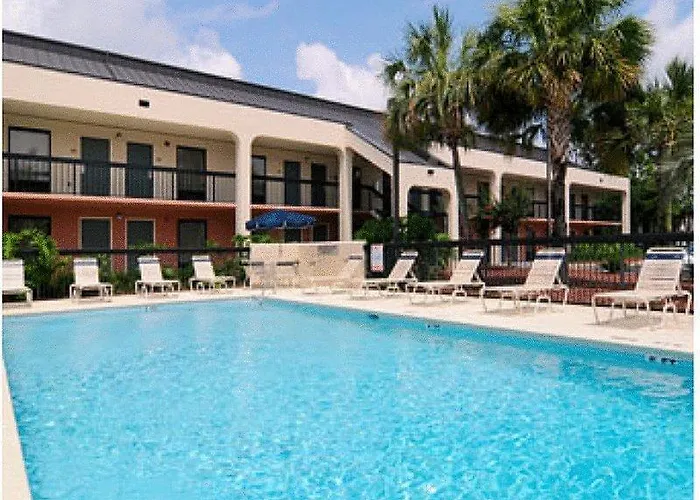Hotel Baymont By Wyndham 3*