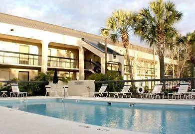 Hotel Baymont By Wyndham Tallahassee